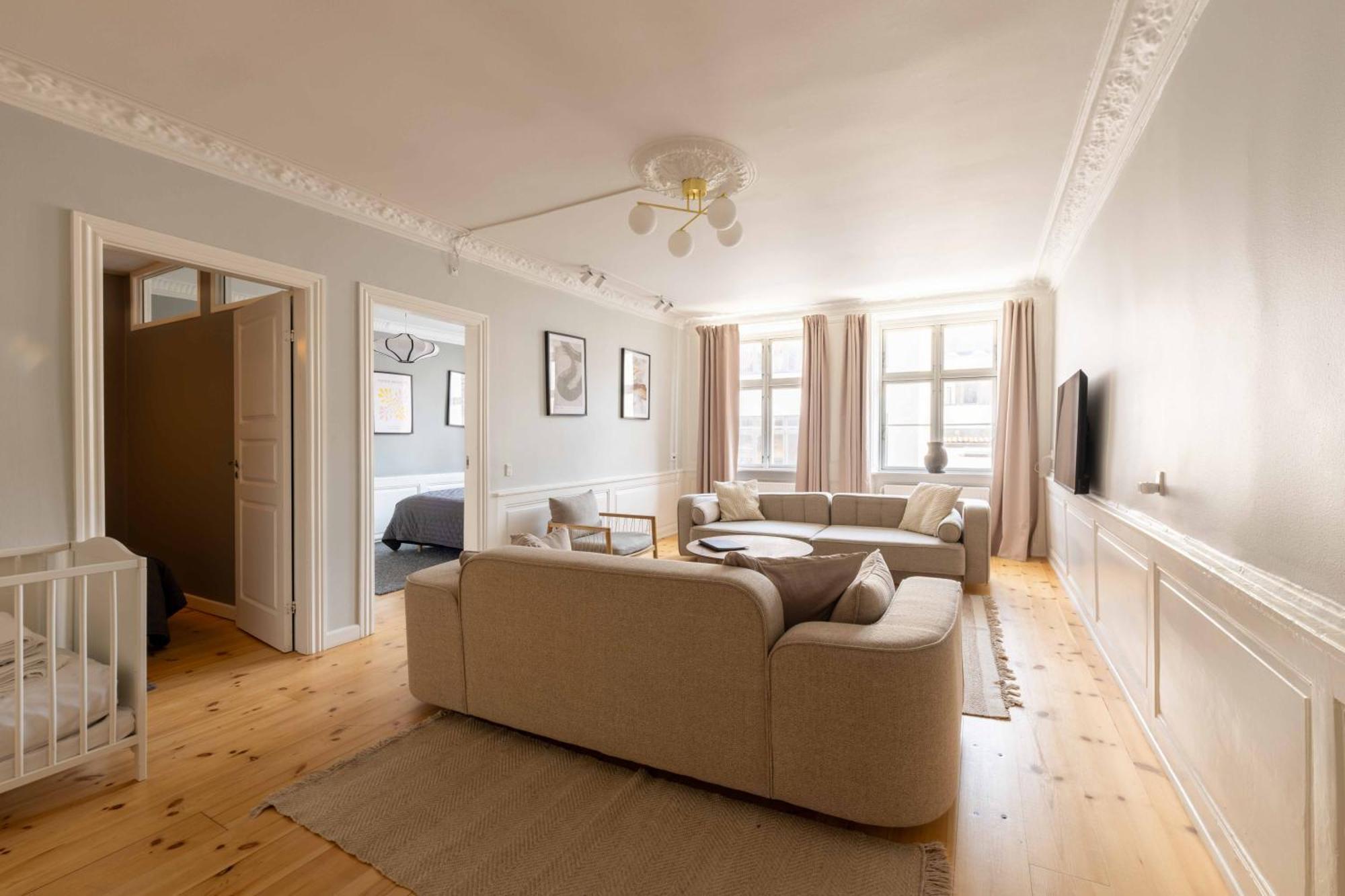 Leilighet Big 4 Bedroom With Bathtub By Cph Hall Square