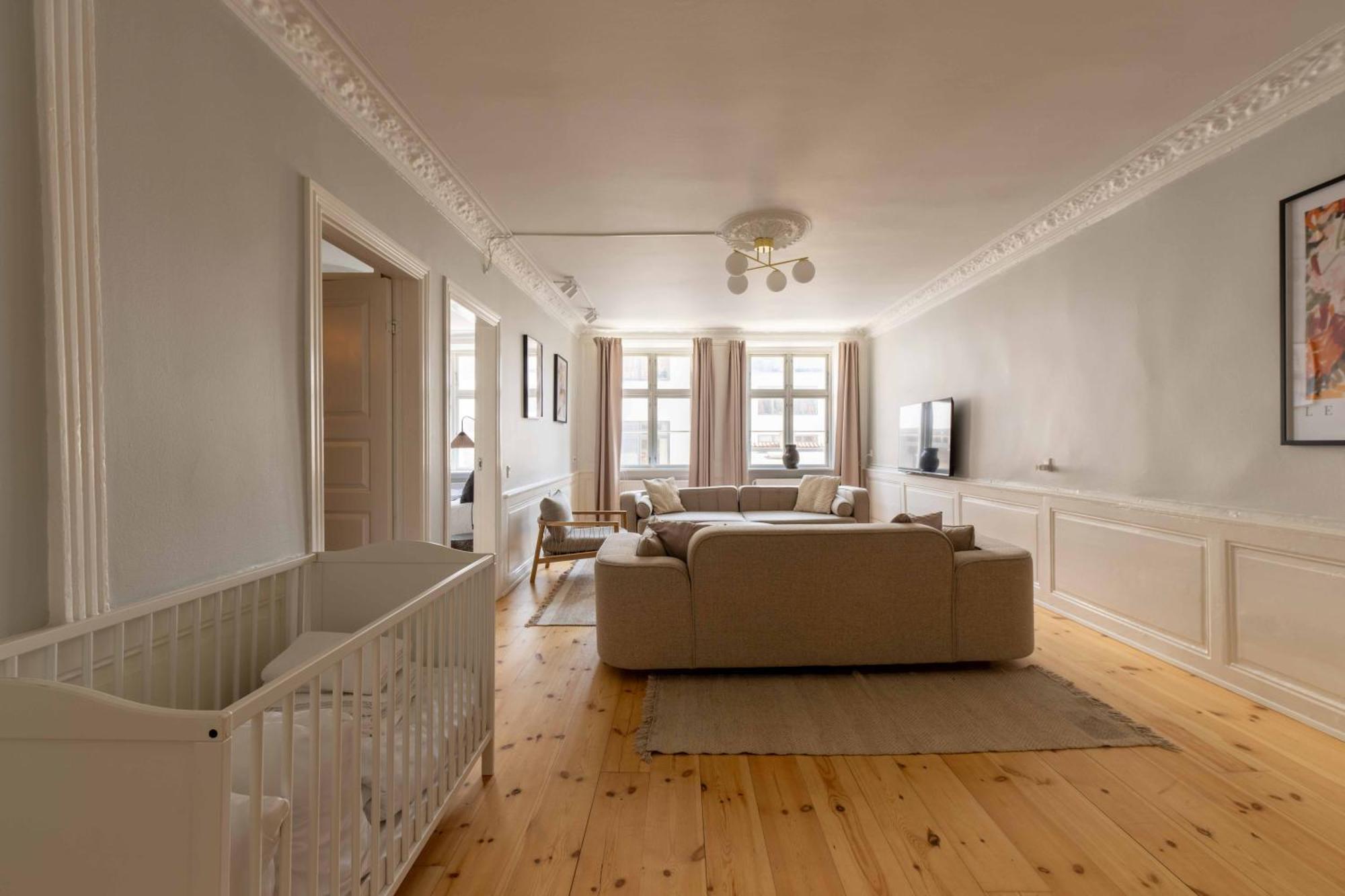 Leilighet Big 4 Bedroom With Bathtub By Cph Hall Square